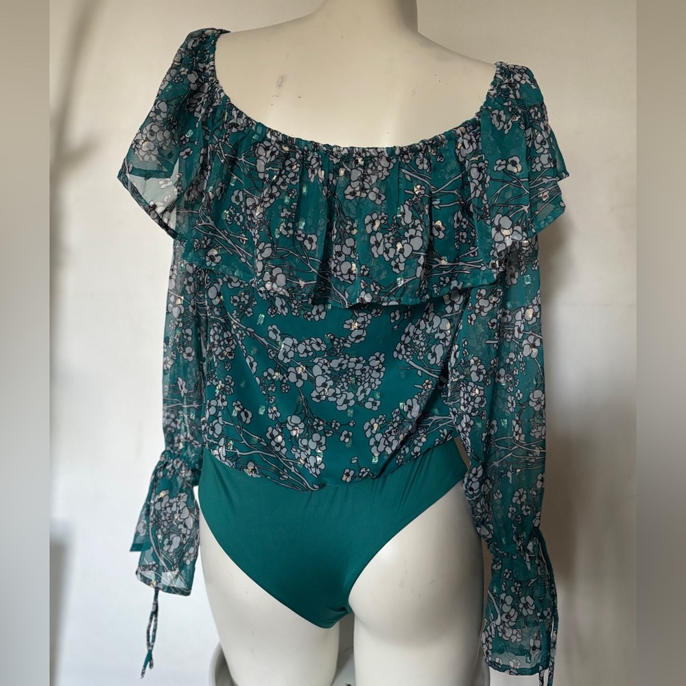 x REVOLVE Vada Bodysuit in Teal Floral Multi HOUSE OF HARLOW 1960 Like New SZ S - Picture 5 of 6